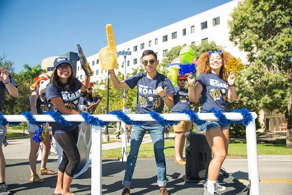 homecoming-parade